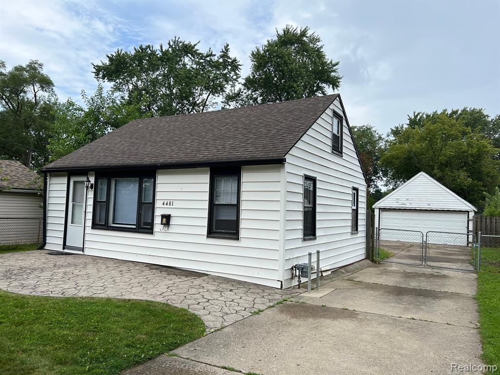 4481 BONNING Avenue, Warren, MI 48091 — Photo 2