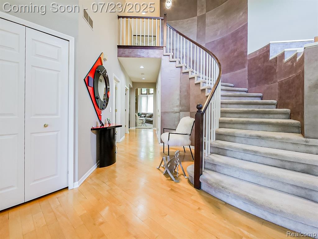 6590 Pembridge Hill, West Bloomfield, MI — Photo 13