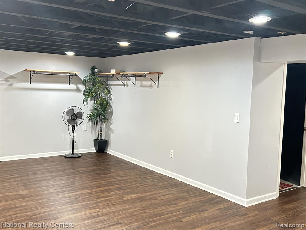 41997 Arrowhead Drive, Novi, MI — Photo 30
