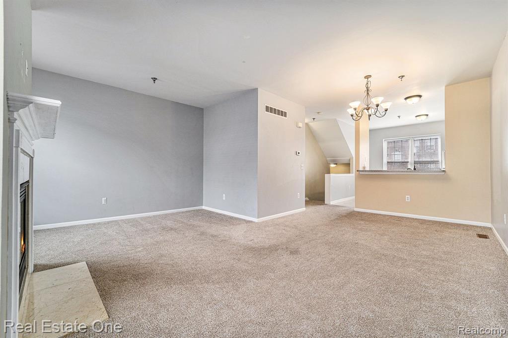 25406 Saint James, Southfield, MI 48075 — Photo 7