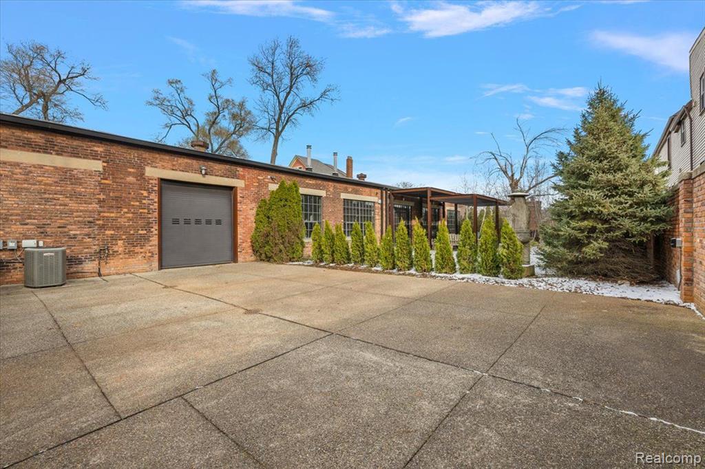 5137 Trumbull Street, Detroit, MI 48208 — Photo 65