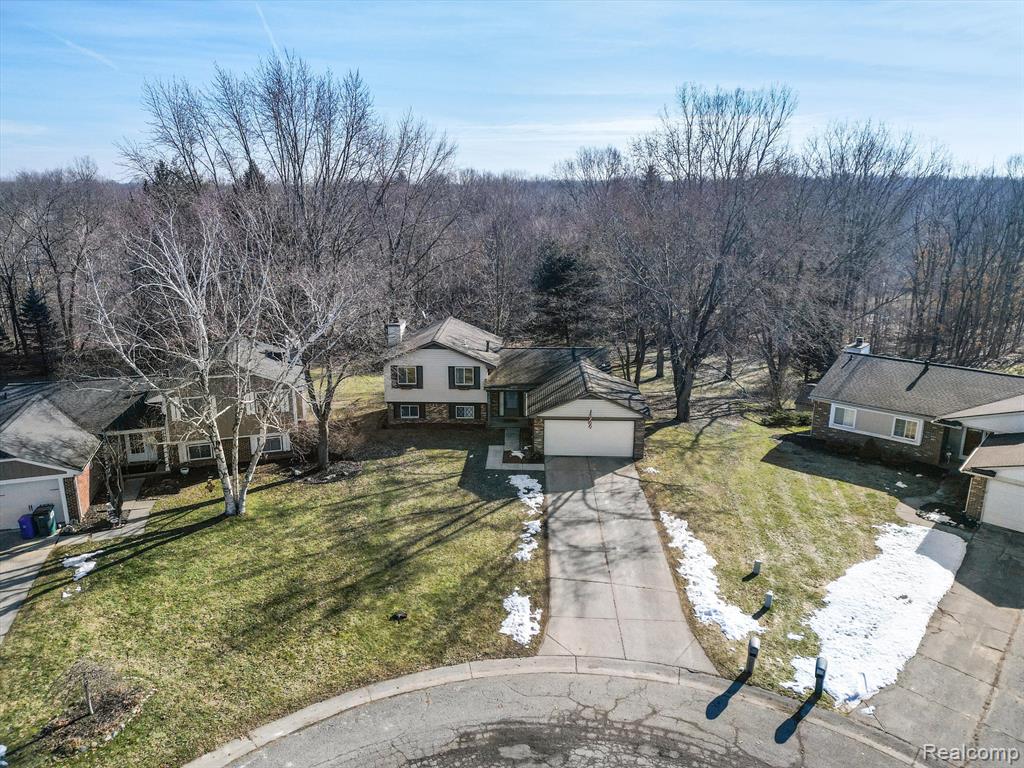 5180 WOODCREEK Trail, Clarkston, MI — Photo 46