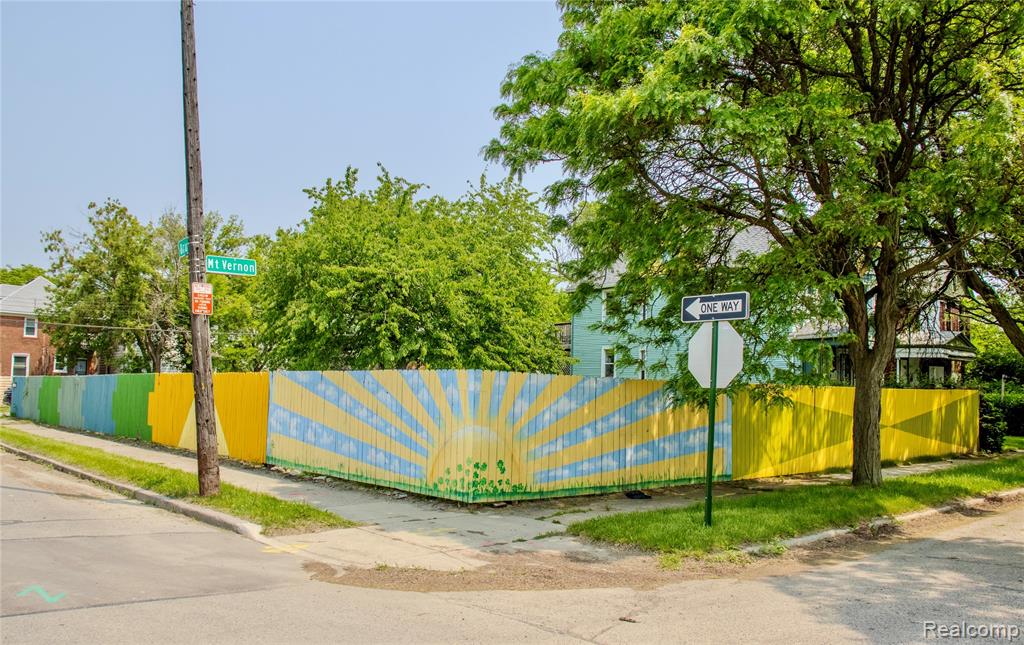 403 Mt Vernon Street, Detroit, MI 48202 — Photo 2