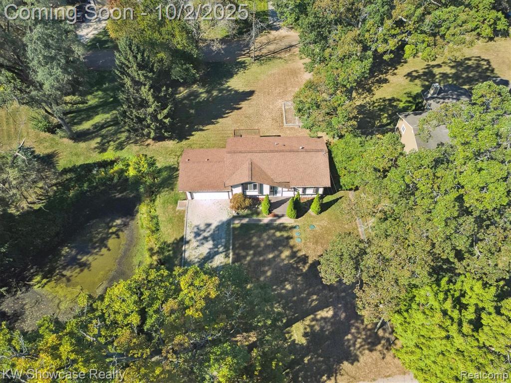 8760 Cooley Beach Drive, White Lake, MI — Photo 12