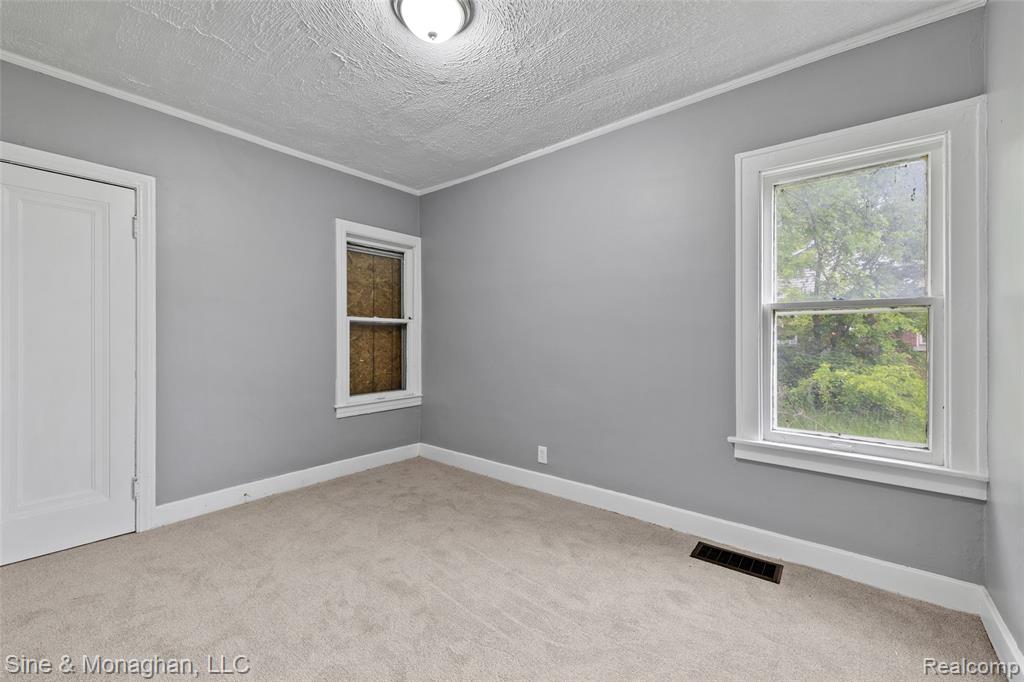 5553 Nottingham Road, Detroit, MI 48224 — Photo 10