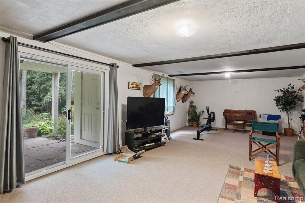 6218 Curtis Road, Plymouth, MI 48170 — Photo 21