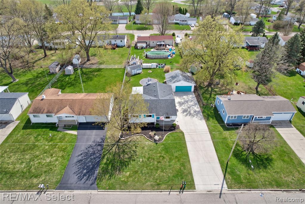1412 Kettering Street, Burton, MI 48509 — Photo 7