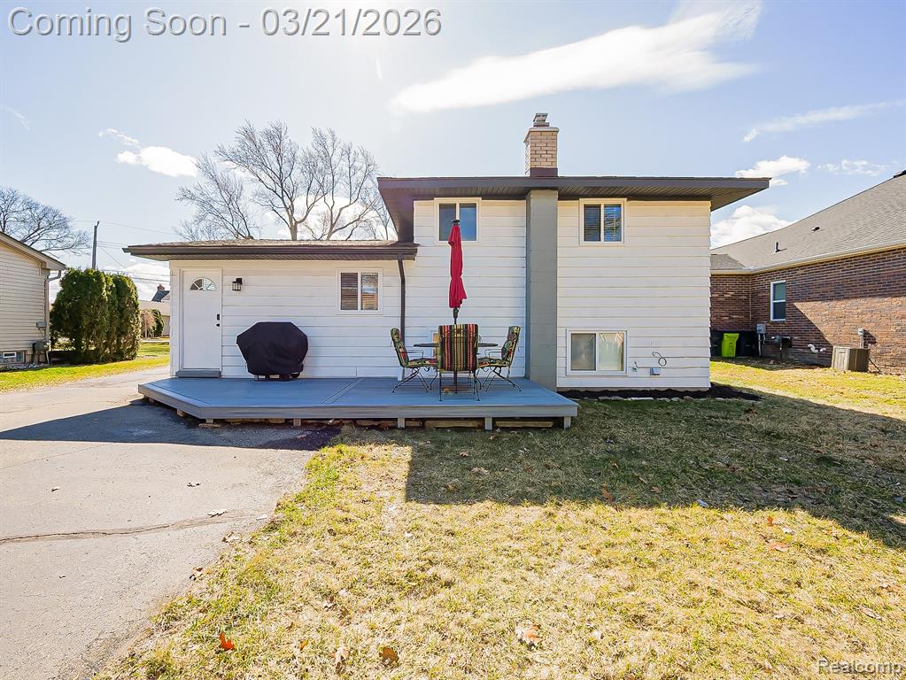 5208 Latimer Street, West Bloomfield, MI 48324 — Photo 24