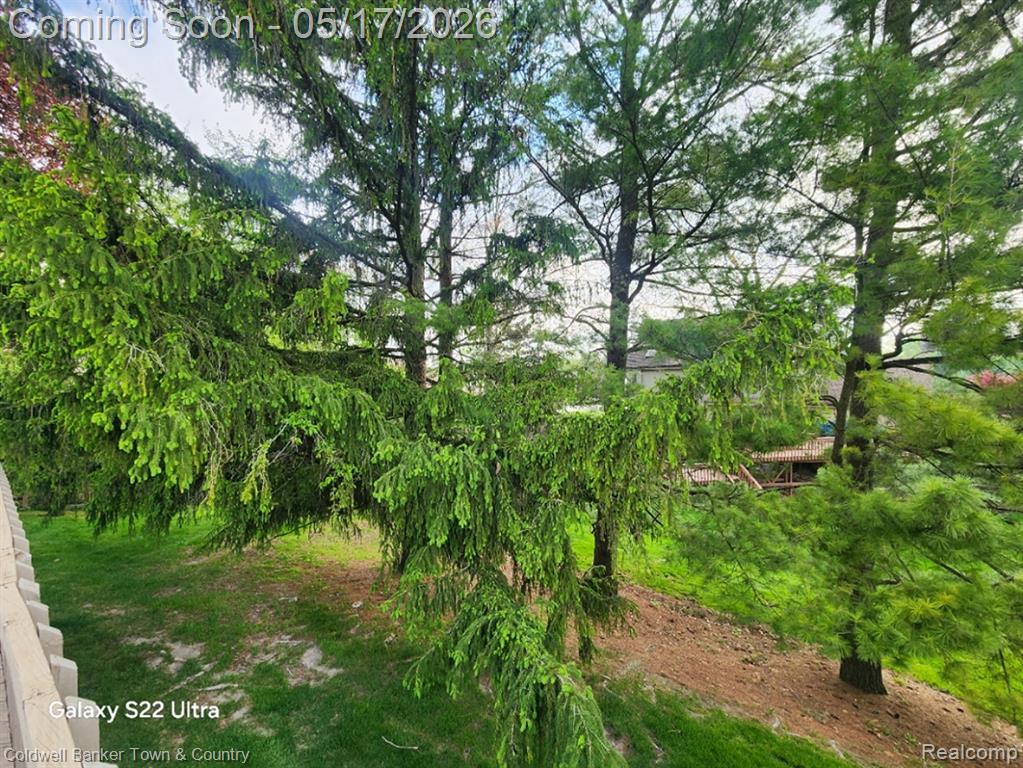 31128 Applewood Lane, Farmington, MI 48331 — Photo 16