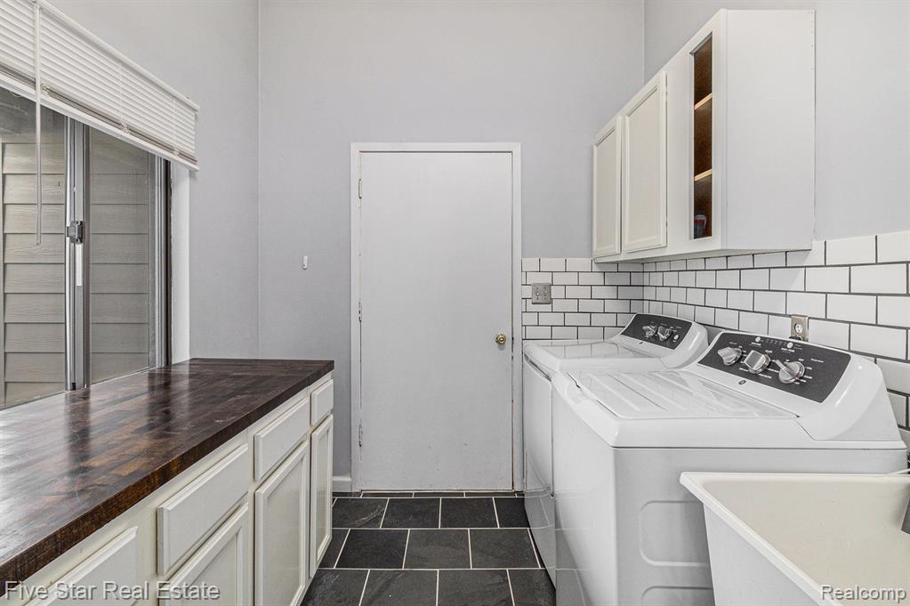 3171 Lakehaven Drive, Ann Arbor, MI 48105 — Photo 12
