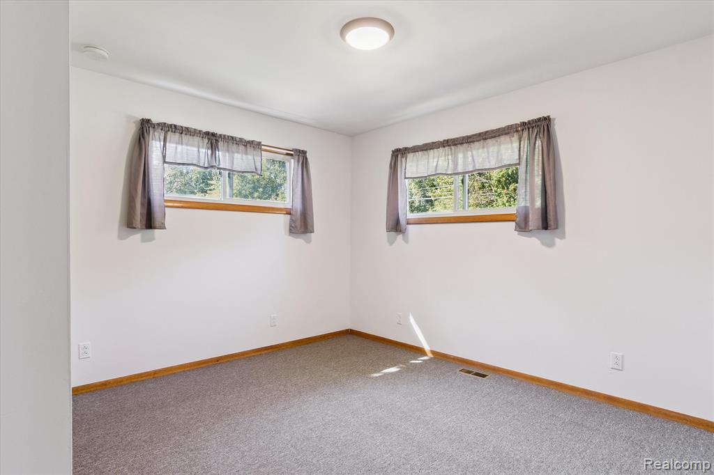 21832 Fenster Street, Sumpter, MI 48111 — Photo 31