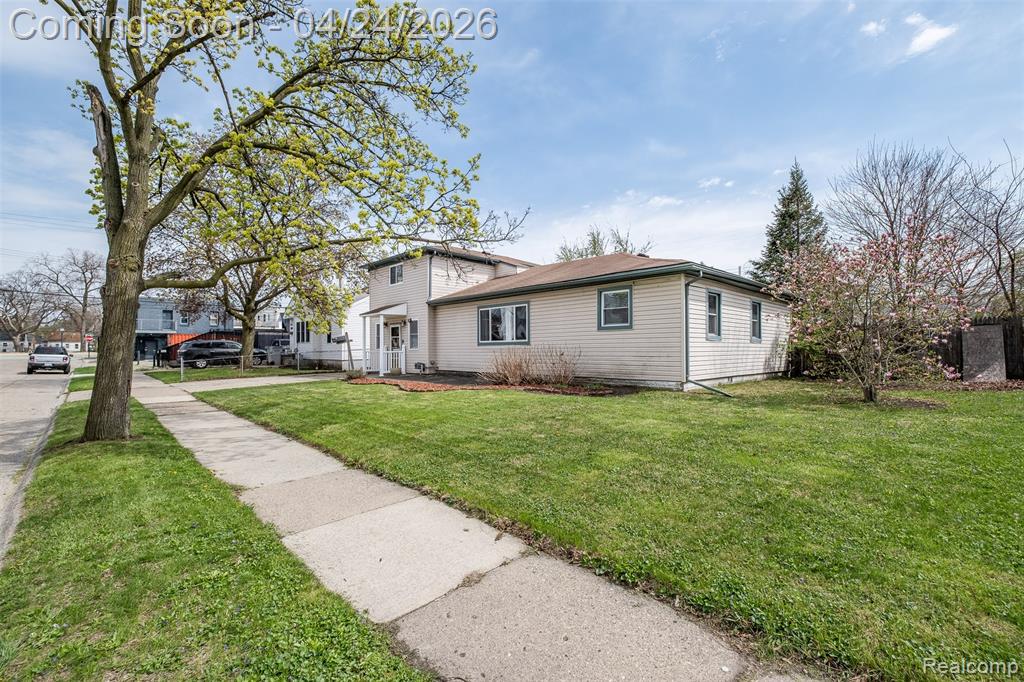 51 Hamata Avenue, Hazel Park, MI 48030 — Photo 3