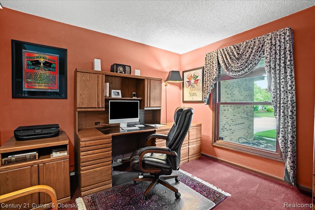 47126 Cider Mill Drive Drive, Novi, MI — Photo 17