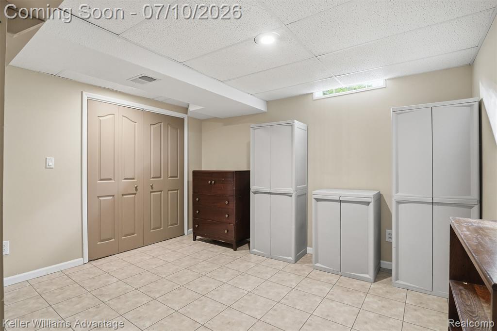 9722 Sunnywood Trail, South Lyon, MI 48178 — Photo 46