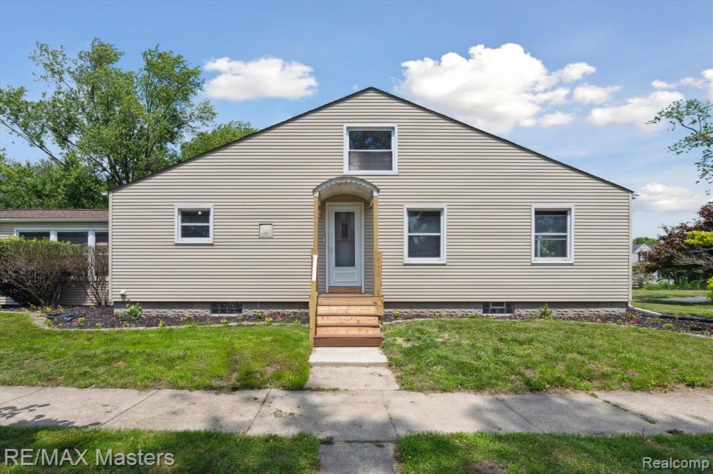 601 Saint Marys Avenue, Monroe, MI 48162 — Photo 32