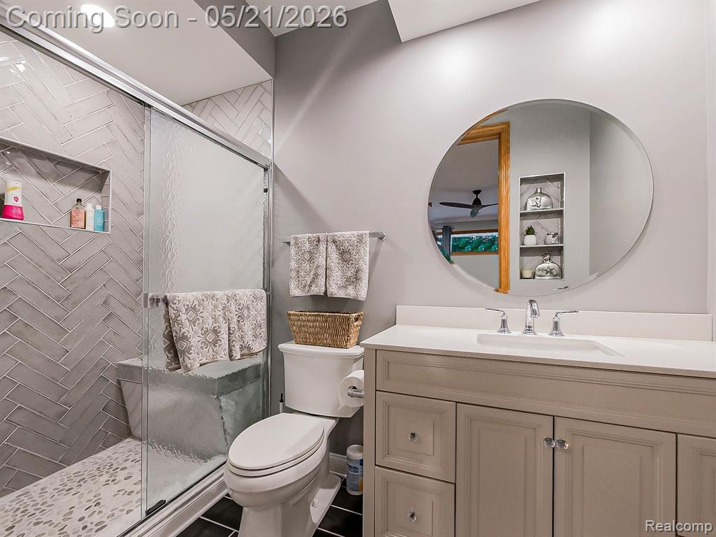 17477 IRIS Circle, Clinton Twp, MI 48036 — Photo 50