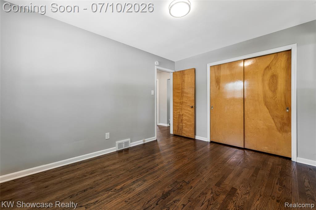 8936 Merriman Road, Livonia, MI 48150 — Photo 31