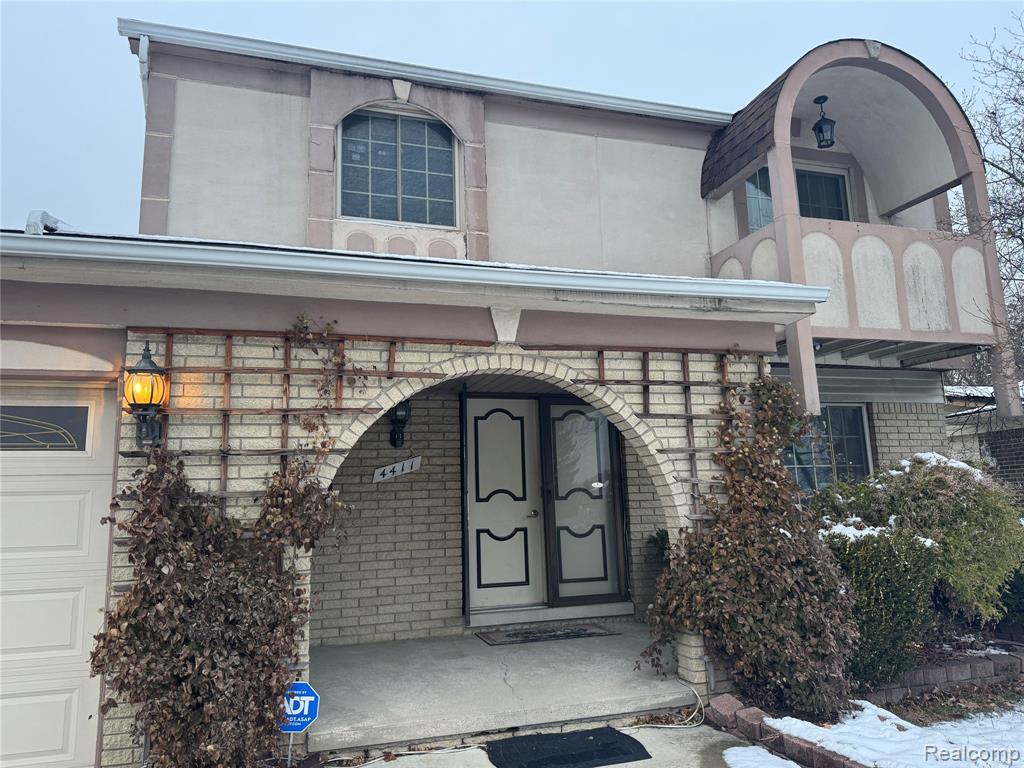 4411 Bloomfield Drive, Sterling Heights, MI 48310 — Photo 2