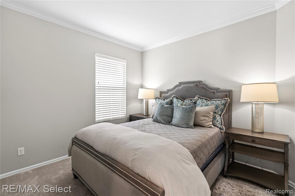 9059 Pine Valley Drive, Grand Blanc, MI 48439 — Photo 16
