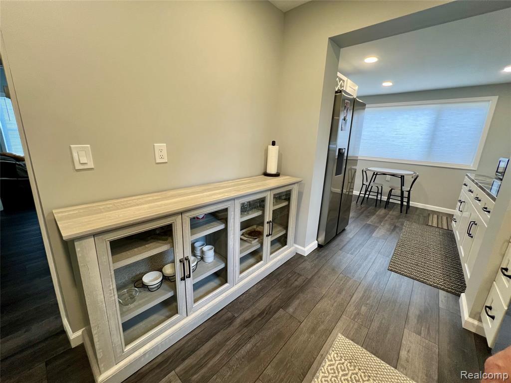 5206 Oak Park Drive, Clarkston, MI — Photo 14