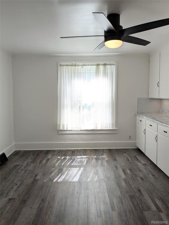 300 Bristol Street S, Almont, MI 48003 — Photo 17