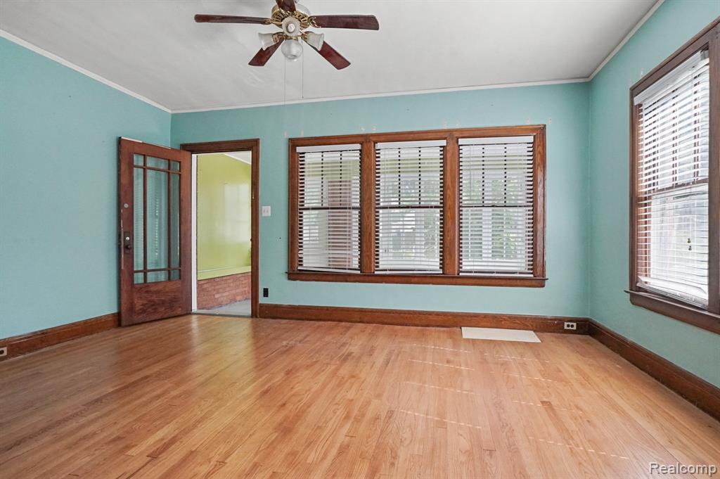 95 AHRENS Street, Mount Clemens, MI 48043 — Photo 23