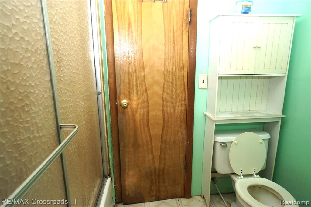 7047 Haggerty Road, Van Buren, MI 48111 — Photo 5