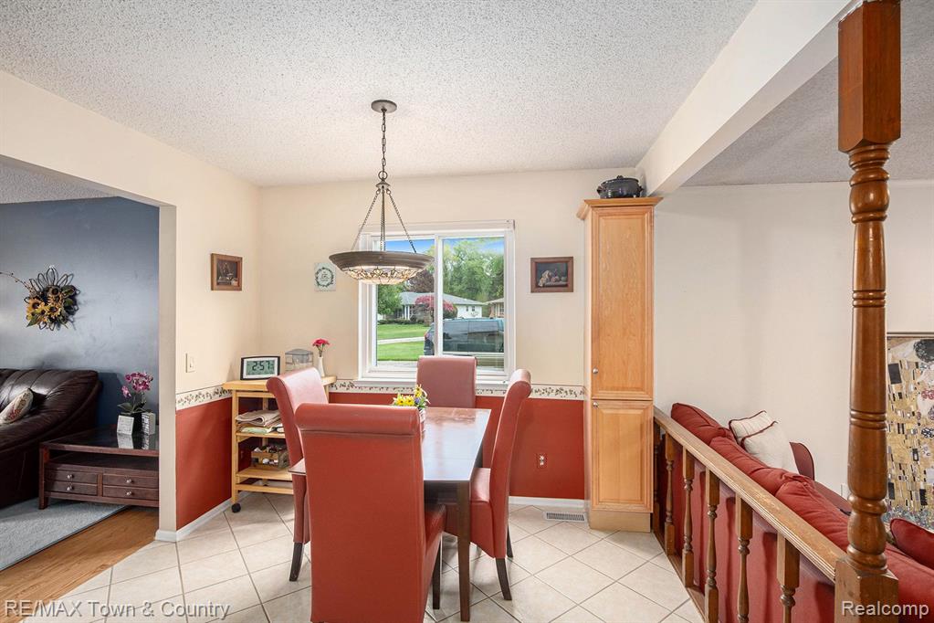 5360 OLD FRANKLIN Court, Grand Blanc, MI 48439 — Photo 5