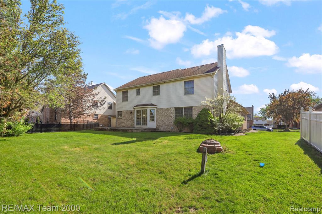 23888 Leighwood Drive, Trenton, MI 48183 — Photo 44