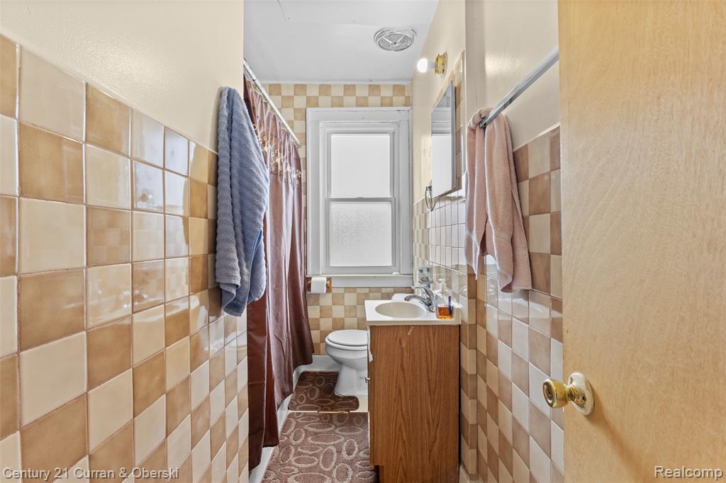 6022-6028 APPOLINE, Dearborn, MI 48126 — Photo 10