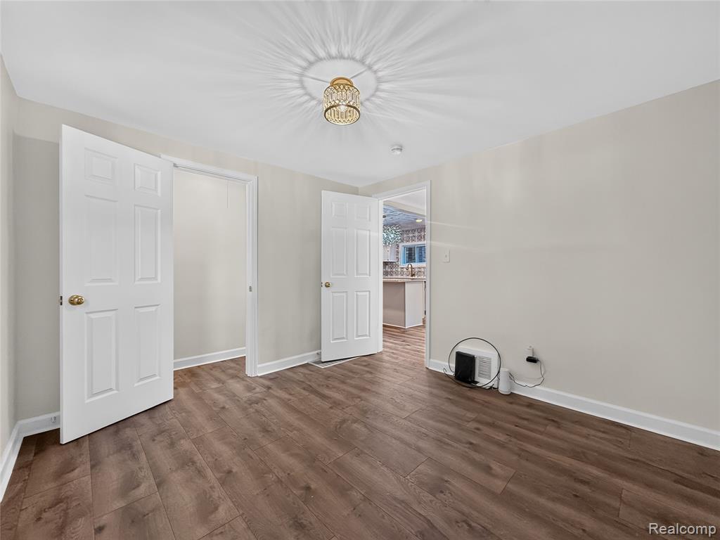 8512 Fisher Avenue, Warren, MI 48089 — Photo 13