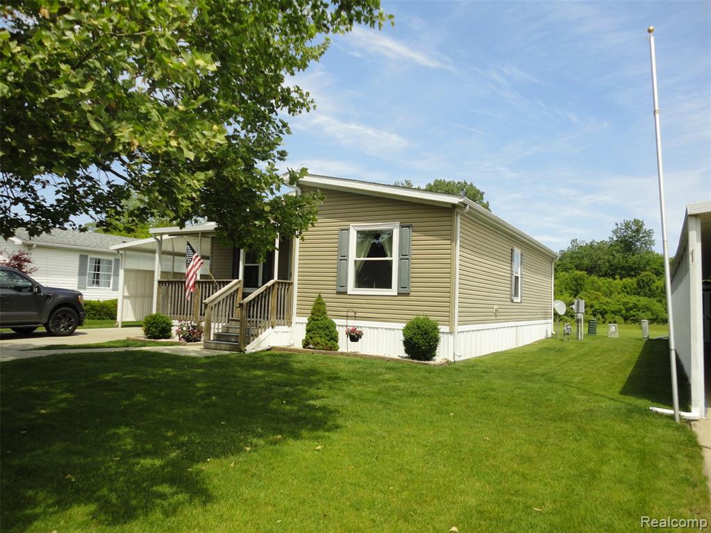 463 Edinborough Street, Temperance, MI 48182 — Photo 14
