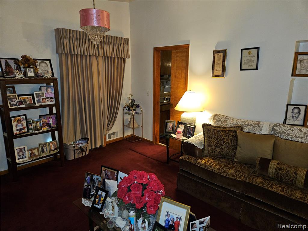 20201 Cherokee Street, Detroit, MI 48219 — Photo 11