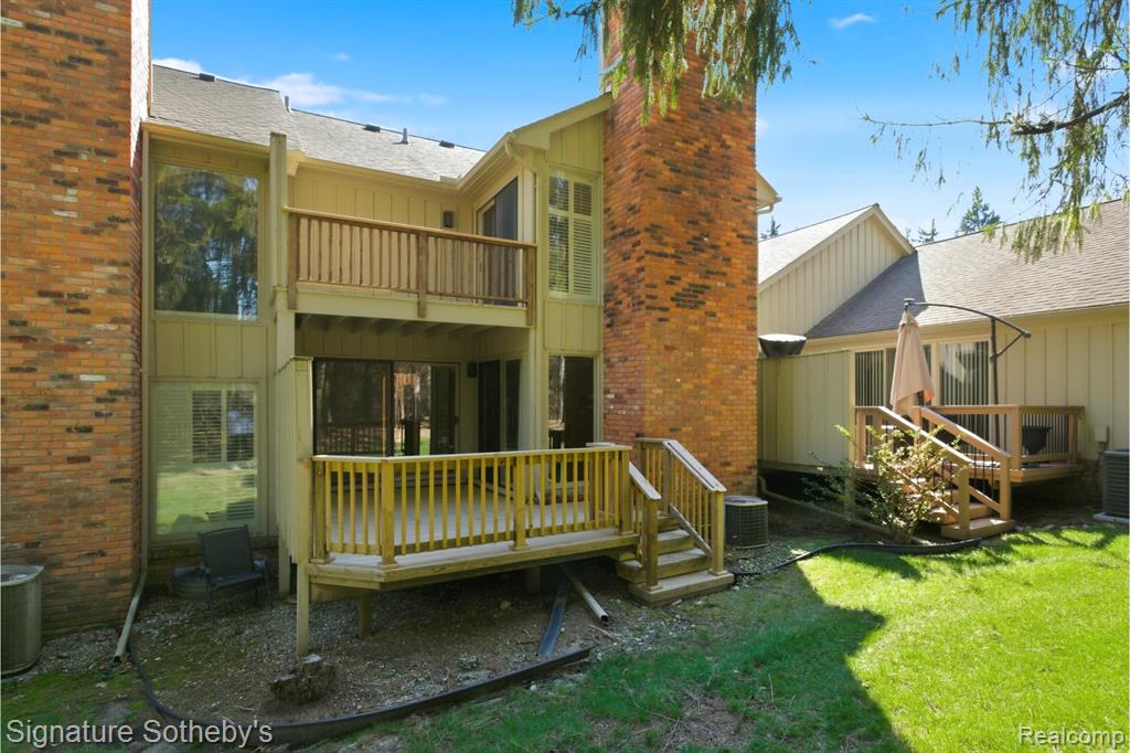 24122 Bingham Pointe Drive, 24, Bingham Farms, MI 48025 — Photo 46