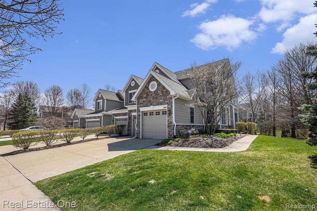 49991 BLACKBERRY Trail, Novi, MI — Photo 3