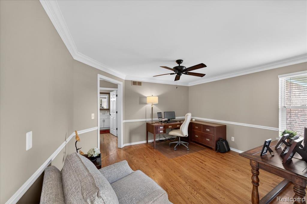 20196 Huron Drive, Clinton Twp, MI 48038 — Photo 27
