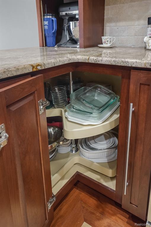 14922 STONEY BROOK Drive W, Shelby, MI 48315 — Photo 20
