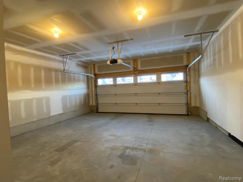 5564 HOBART, West Bloomfield, MI — Photo 17