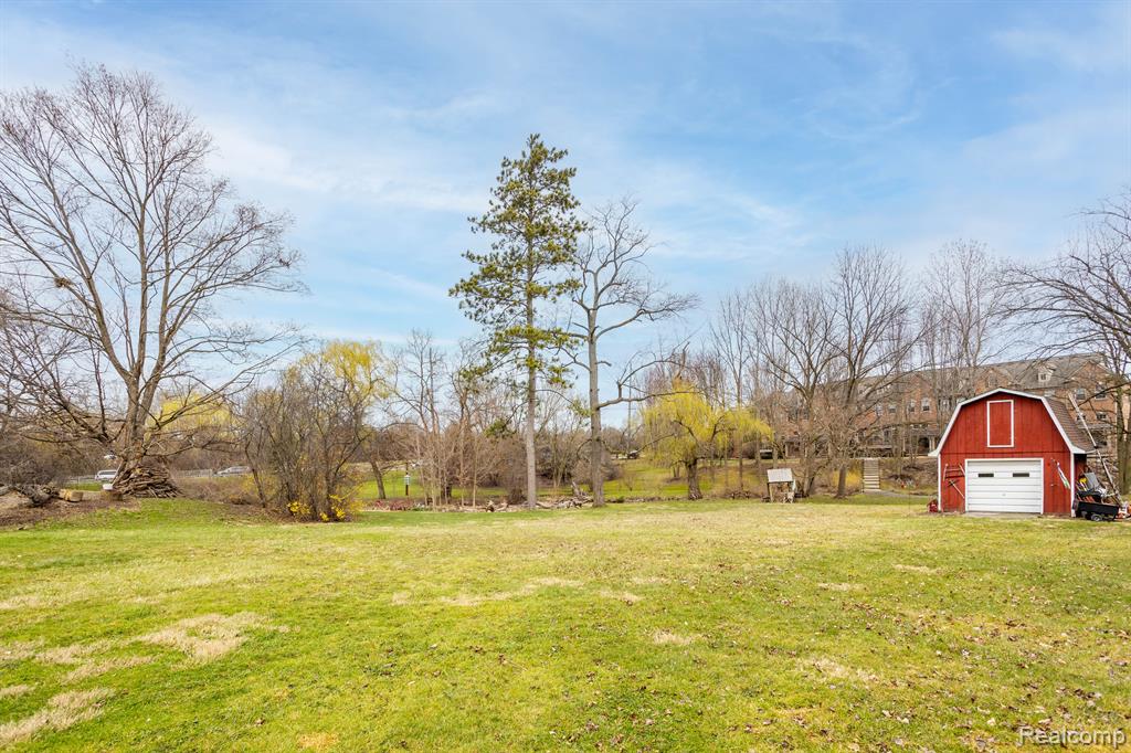 40205 6 MILE Road, Northville, MI 48168 — Photo 7