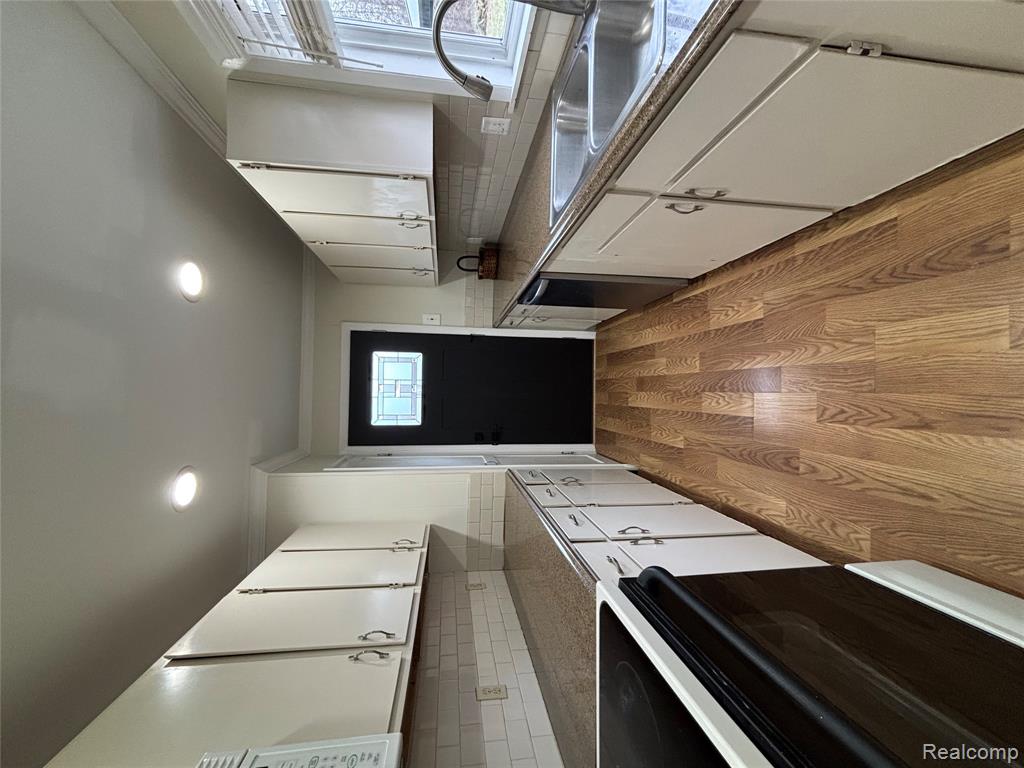 15130 Roach Drive, Linden, MI 48451 — Photo 15