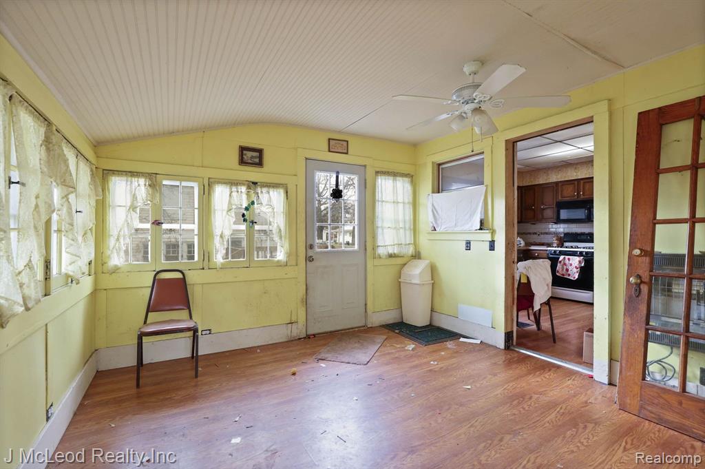 4785 MAIN Street, Millington, MI 48746 — Photo 13