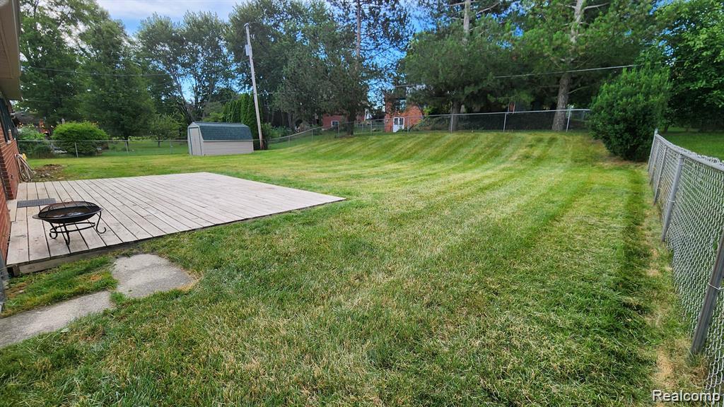 422 Boutell Drive, Grand Blanc, MI 48439 — Photo 30