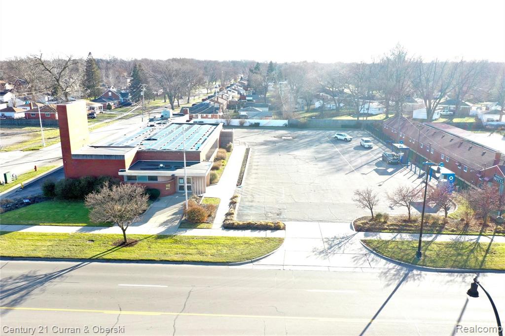 27901 PLYMOUTH Road, Livonia, MI 48150