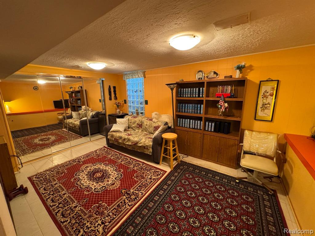 5377 Breeze Hill Place, Troy, MI 48098 — Photo 36