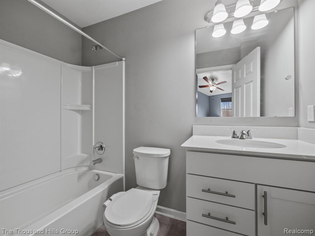 981 CORBIN Road, Rochester Hills, MI 48307 — Photo 15