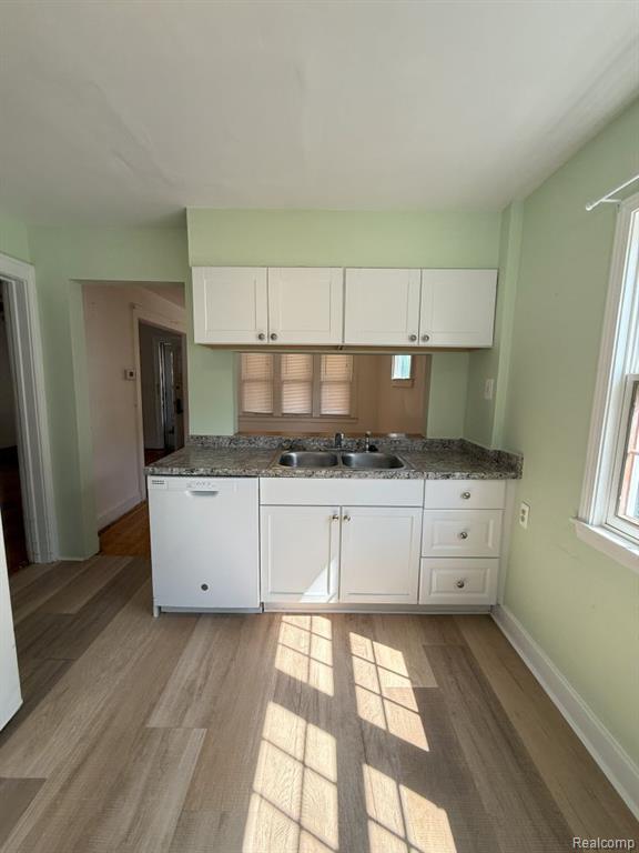 5933 Williamson Street, Dearborn, MI 48126 — Photo 13