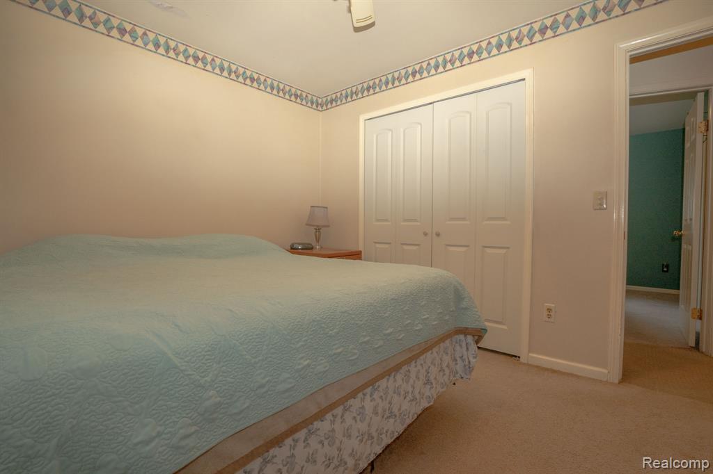 41381 Clayton Street, Clinton Twp, MI 48038 — Photo 16