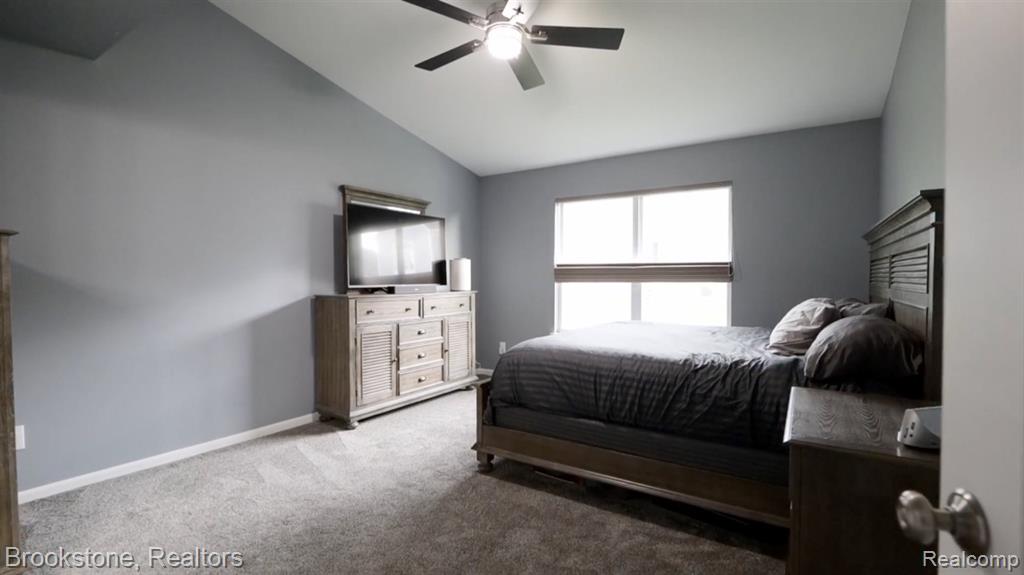 7422 S Village Drive, Clarkston, MI — Photo 24