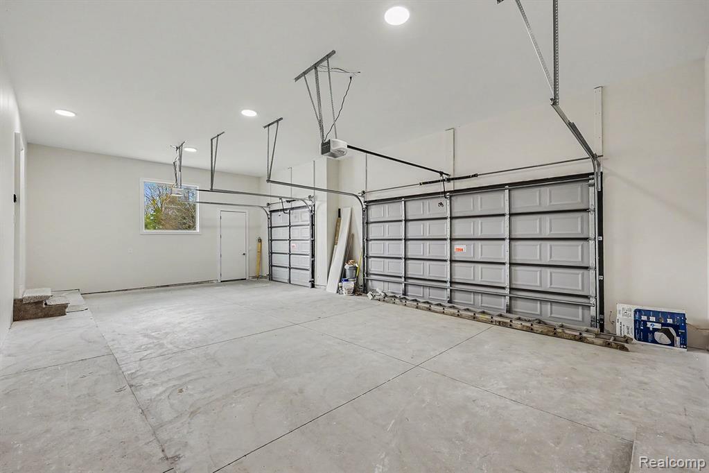 68503 Lake Angela Pointe, Richmond, MI 48062 — Photo 30