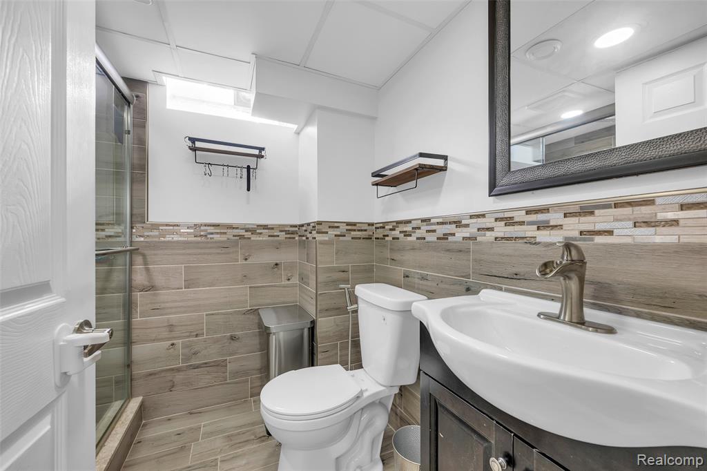 6120 Kinloch Street, Dearborn Heights, MI 48127 — Photo 22